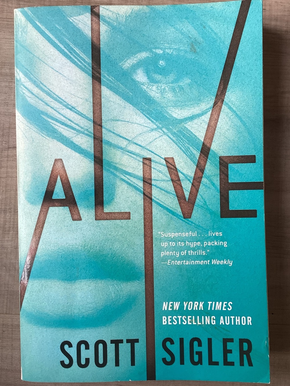 2/$15 Alive by Scott Sigler YA Fiction Paperback Book/Novel